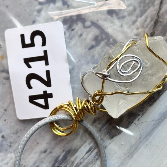 Handmade Gold and Silver Wire Wrapped Pendant Necklace Sea Glass 4215/4174 - Picture 5 of 11